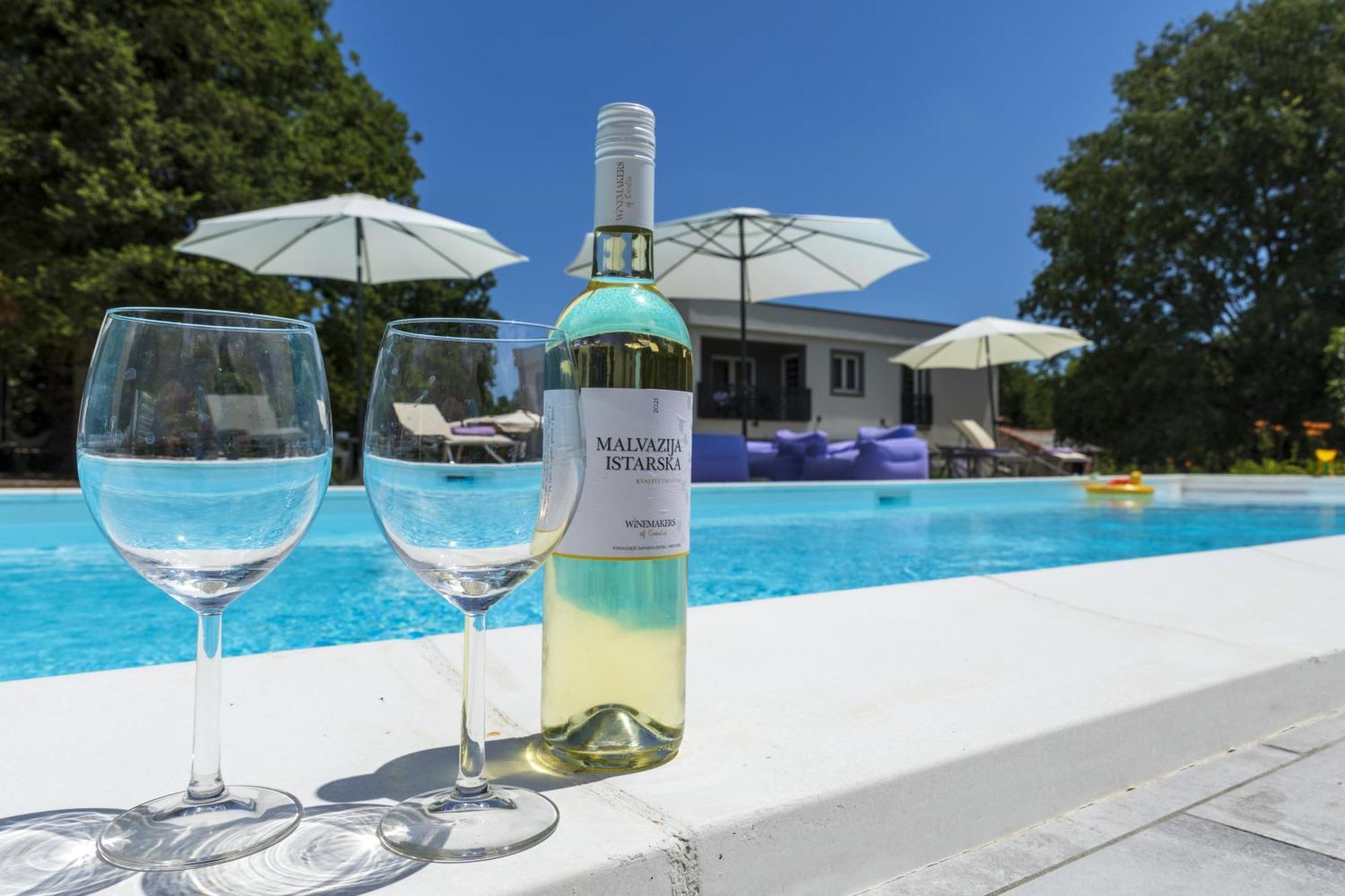 Luxury Villa Cetiri Hrasta Pićan Eksteriør billede